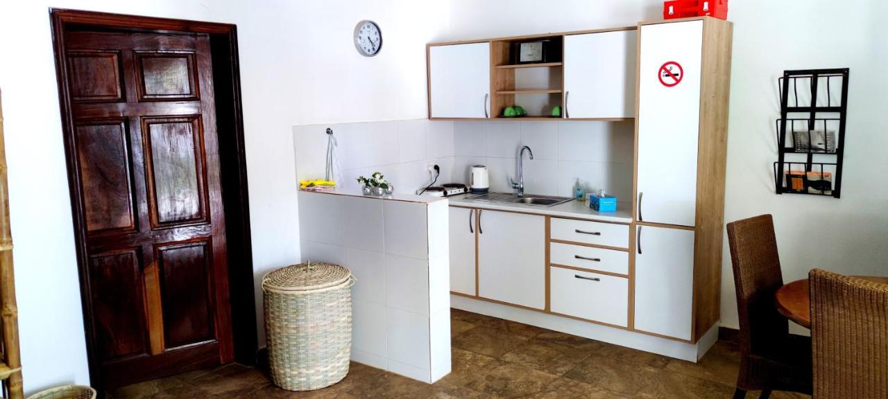 Dulaa Deema Residence Brufut Heights Tranquil Bagian luar foto