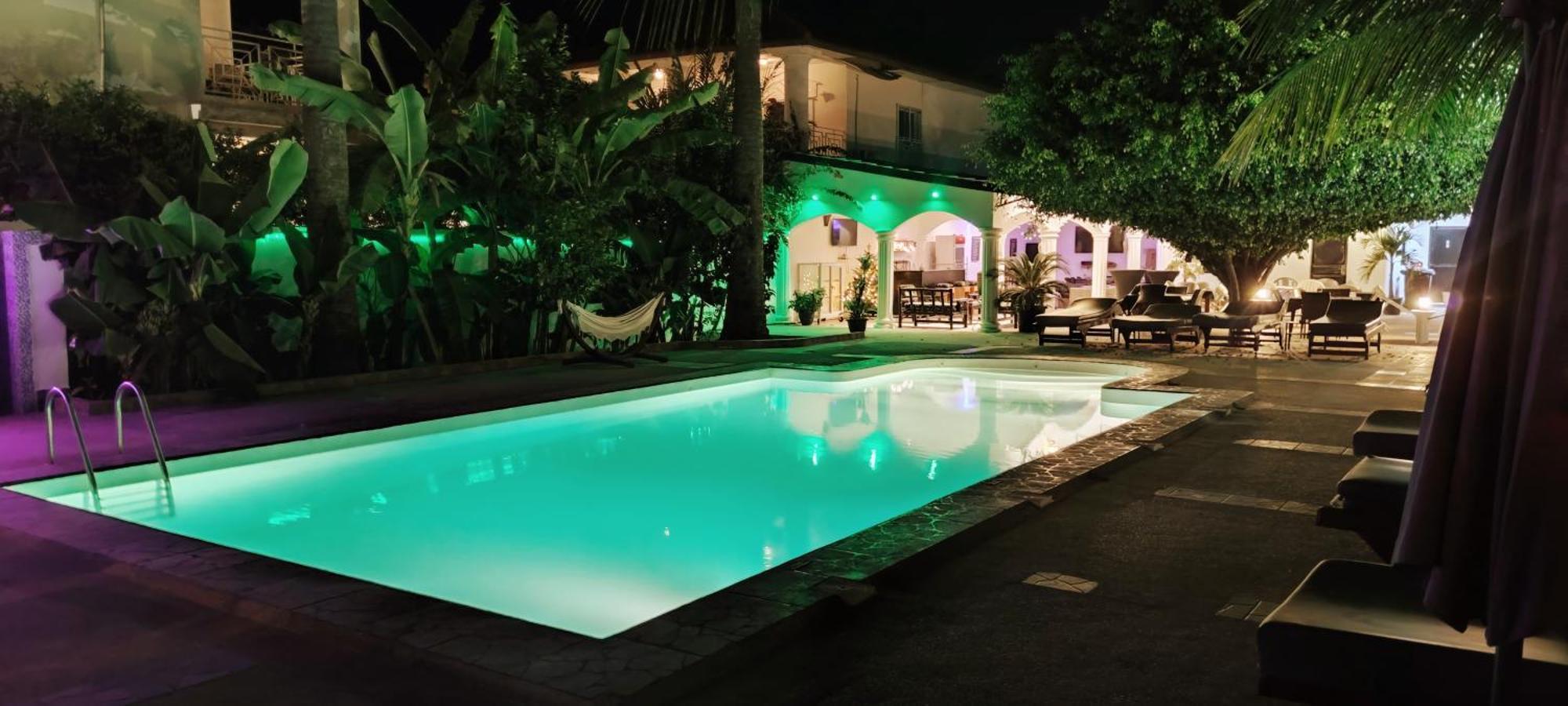 Dulaa Deema Residence Brufut Heights Tranquil Bagian luar foto